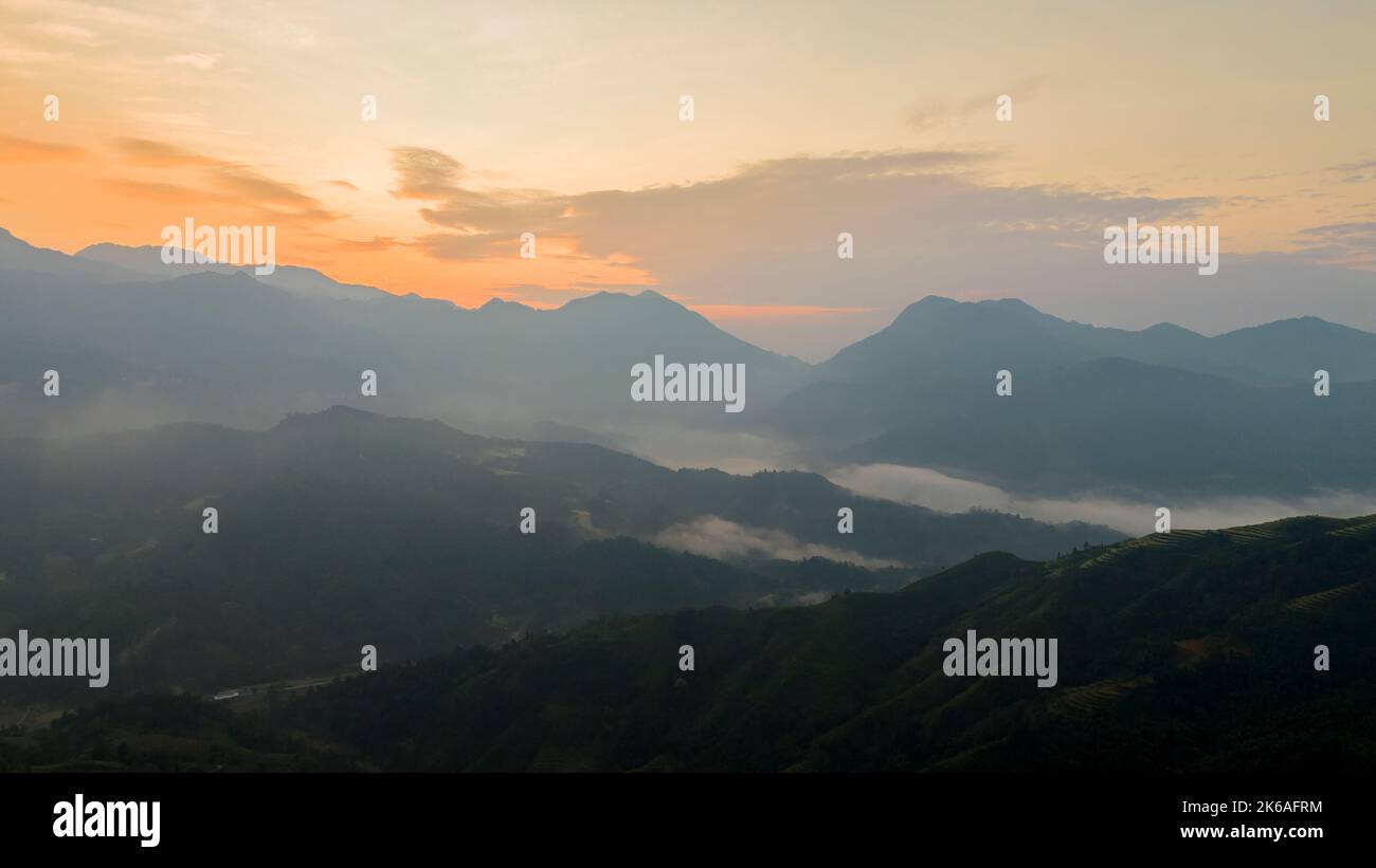 Dawn nel distretto di Hoang su Phi, provincia di ha Giang, Vietnam Foto Stock