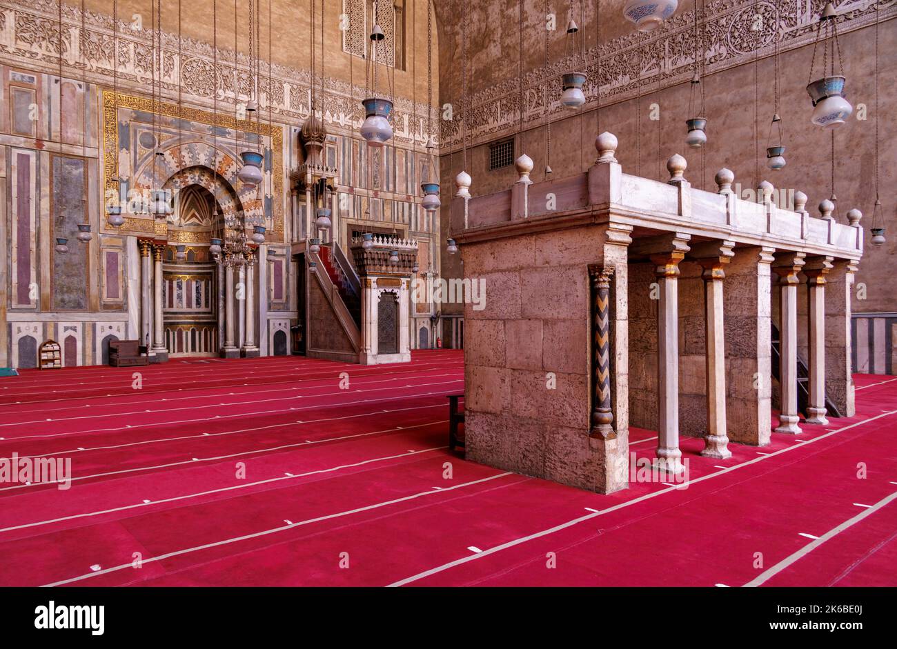 Sultan Hasan Complex, mihrab, dikka e qibla iwan, Cairo Foto Stock