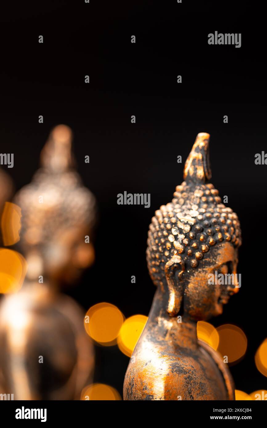 Paesi Bassi. Ottobre 2022.buddha statua in calma riposo posa. Shakyamuni Buddha è un insegnante spirituale, una delle tre religioni del mondo. ph di alta qualità Foto Stock