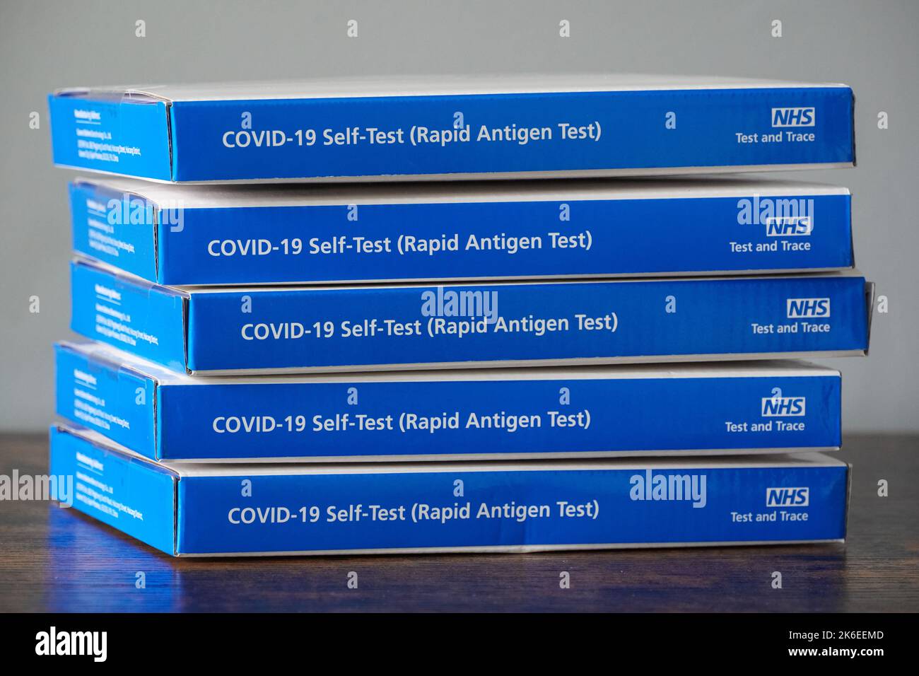 Covid-19 Self-Test, kit Rapid Antigen Test, kit NHS Self-Test Foto Stock