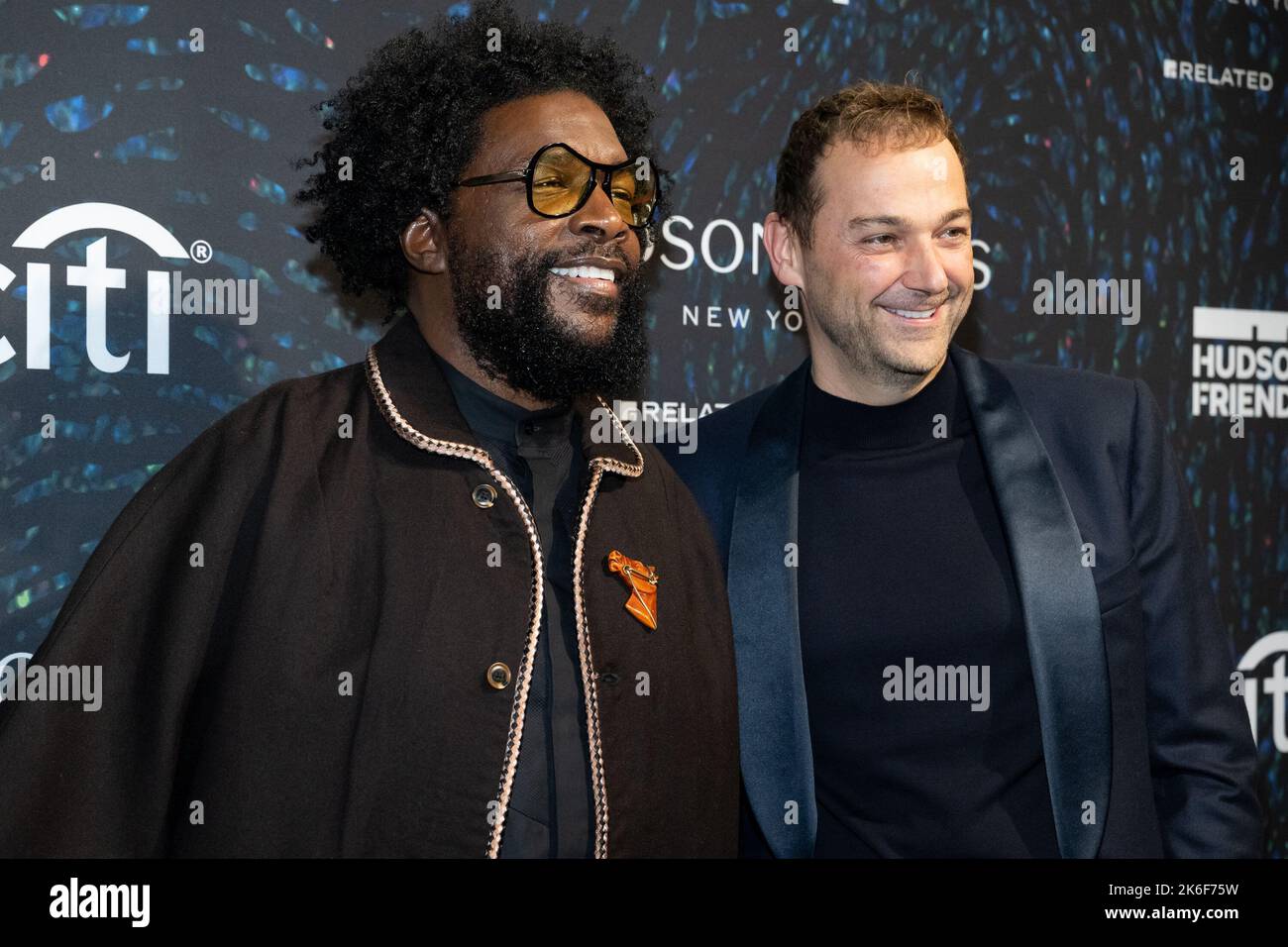 New York, Stati Uniti ha dichiarato. 13th Ott 2022. Questlove e Daniel Humm arrivano al Gala degli amici 2022 del Parco del Fiume Hudson al Molo 60 a New York, NY, giovedì 13th ottobre 2022. Foto di Gabriele Holtermann/UPI Credit: UPI/Alamy Live News Foto Stock