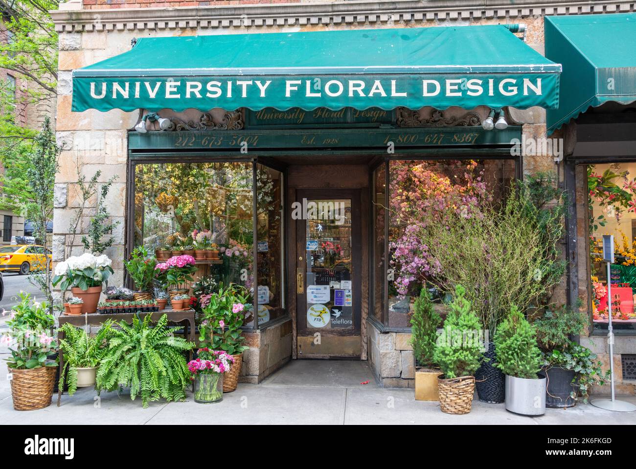 New York City, Stati Uniti d'America – 6 maggio 2017. Negozio University Floral Design al 51 University Place a Manhattan, New York City. Il negozio è f Foto Stock
