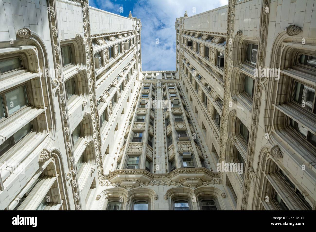 New York City, Stati Uniti d'America – 8 maggio 2017. 36 Gramercy Park East Building a Manhattan, New York City. Costruito nel 1908 da James Gordan Riley Foto Stock