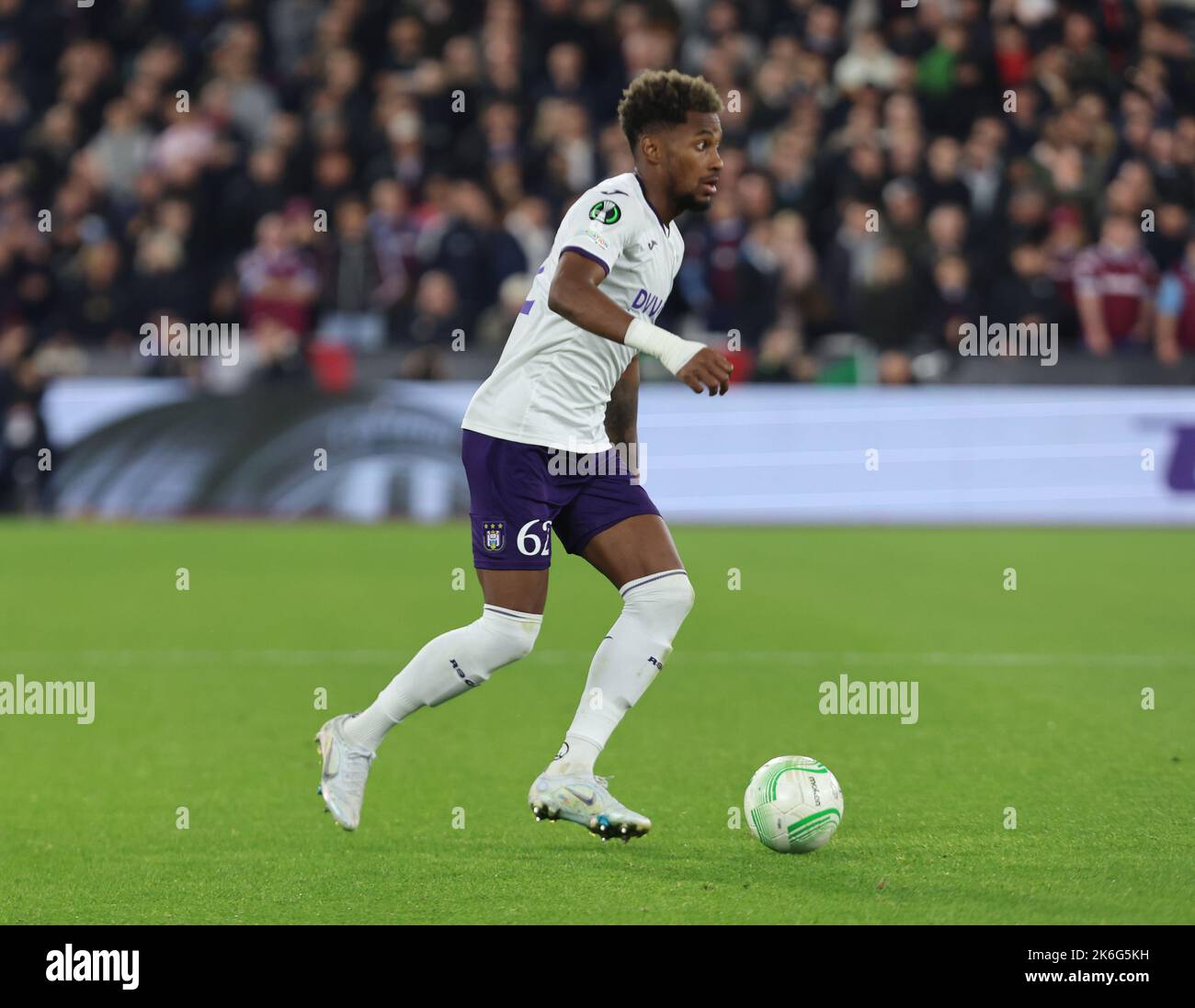 Michael Amir Murillo di R.S.C Anderlecht durante la partita di calcio Europa Conference League Gruppo B tra West Ham United contro RSC Anderlecht a Londo Foto Stock