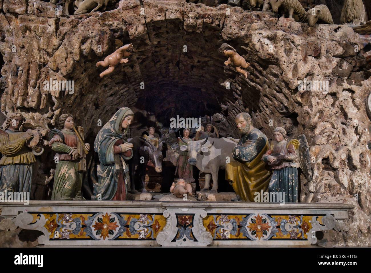 Vista degli interni del Duomo di Matera Foto Stock