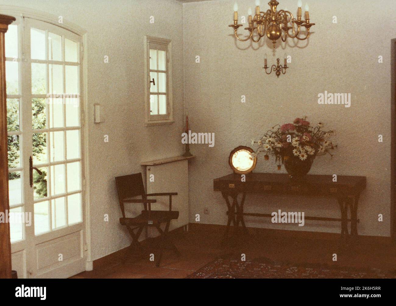 Lione - funzionario principale/Consul General Residence - 1982, Stati Uniti fotografie relative a ambasciate, consolati e altri edifici d'oltremare Foto Stock Lione - funzionario principale/Consul General Residence - 1982, Stati Uniti fotografie relative a ambasciate, consolati e altri edifici d'oltremare Foto Stock