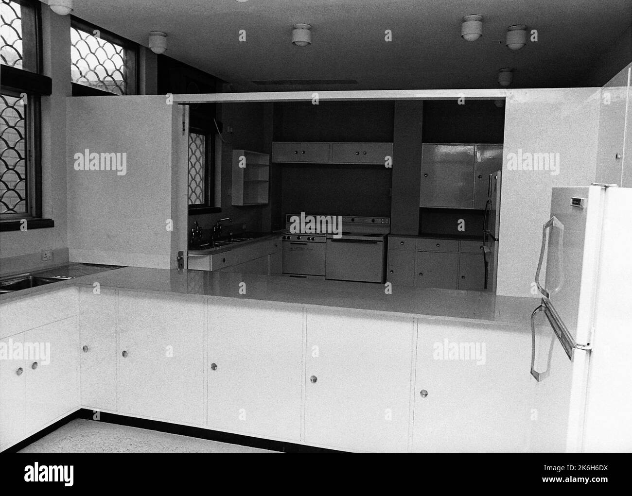 Chennai - funzionario principale/Consul General Residence - 1976, Stati Uniti fotografie relative a ambasciate, consolati e altri edifici d'oltremare Foto Stock Chennai - funzionario principale/Consul General Residence - 1976, Stati Uniti fotografie relative a ambasciate, consolati e altri edifici d'oltremare Foto Stock