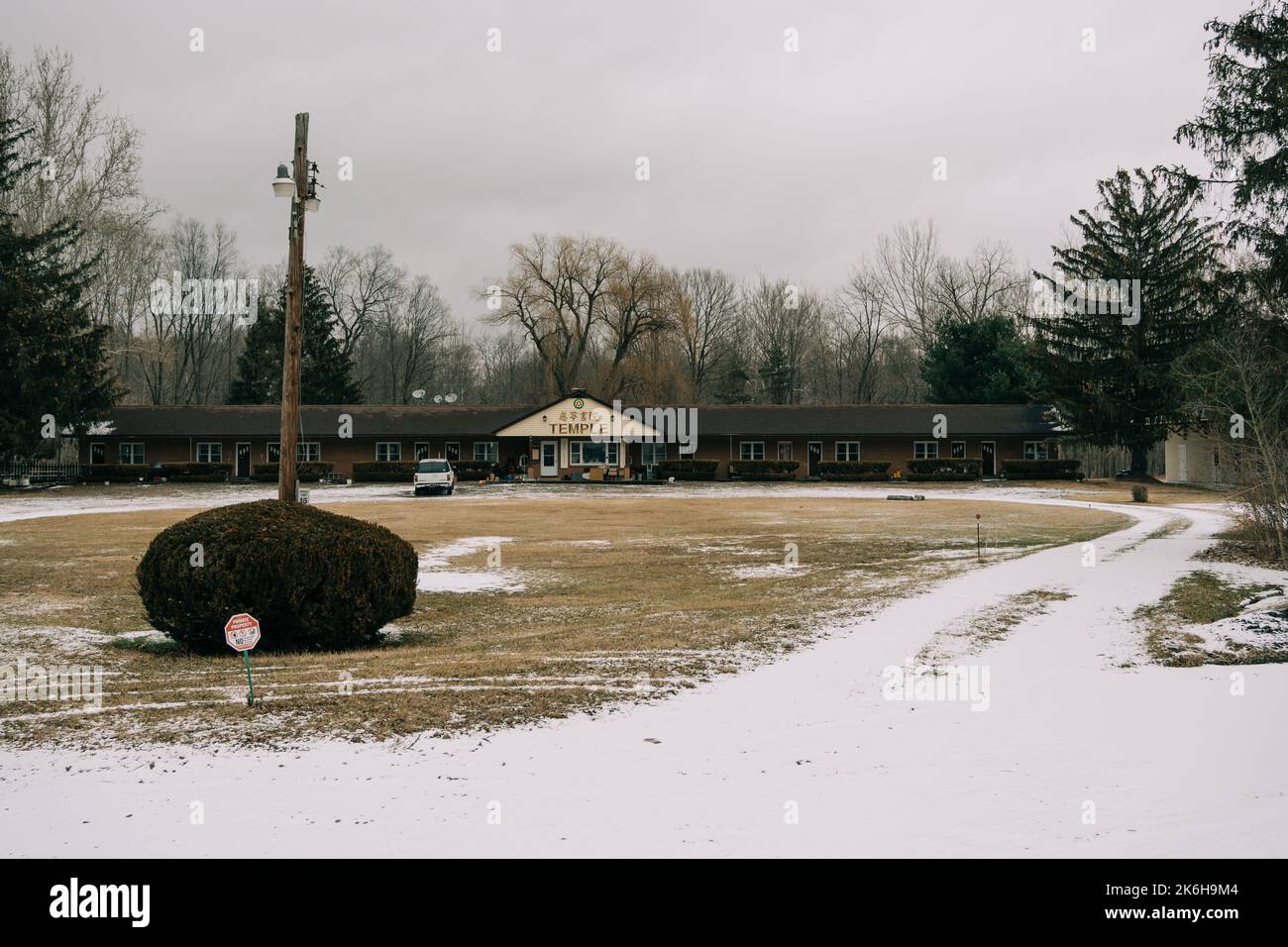 Tempio di Taghkanic in una giornata invernale innevata, Ancram, New York Foto Stock