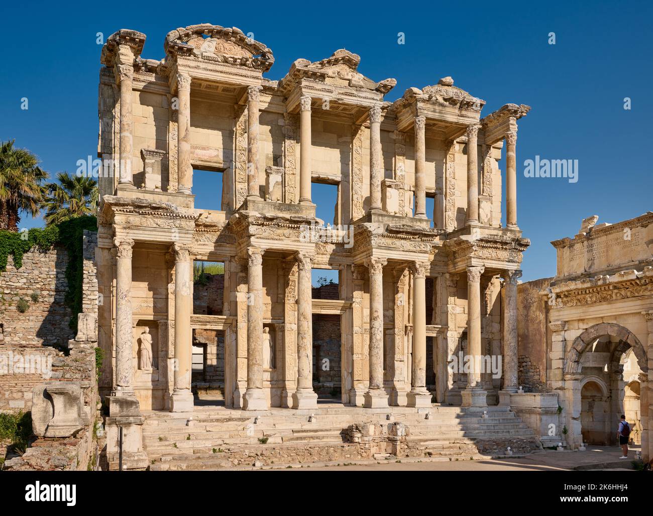 Biblioteca di Celso, sito archeologico di Efeso, Selcuk, Turchia Foto Stock