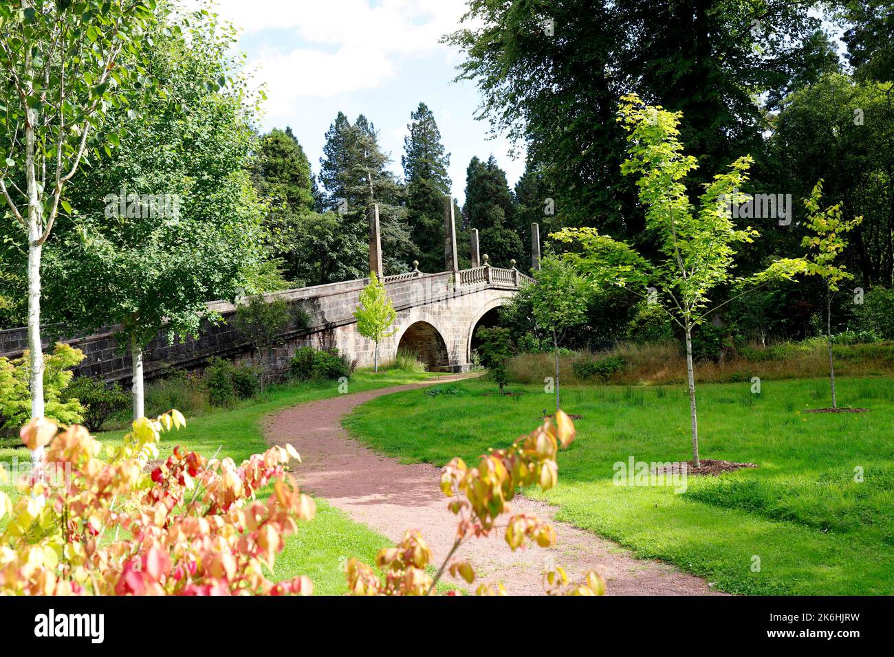 Il ponte Adam alla Dumfries House, nell'Ayrshire, Scozia Foto Stock