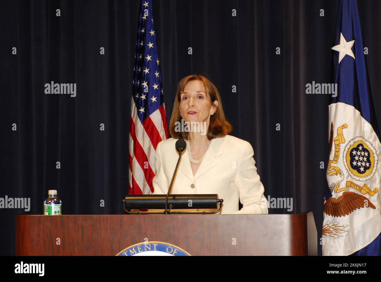 Vertice sull'invecchiamento globale, nell'Auditorium Dean Acheson, dove i partecipanti del governo, delle università e del settore privato hanno discusso gli effetti dell'invecchiamento della popolazione sulla crescita economica, sulla forza lavoro, sul commercio, sulla migrazione, sulle relazioni internazionali; e la sicurezza nazionale. Foto Stock