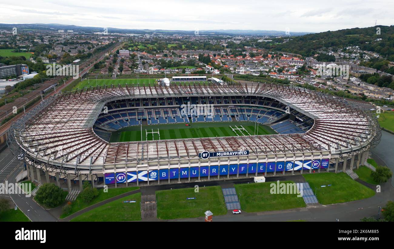 Murrayfield Stadium di Edimburgo dall'alto - vista aerea - EDIMBURGO, SCOZIA - 04 OTTOBRE 2022 Foto Stock