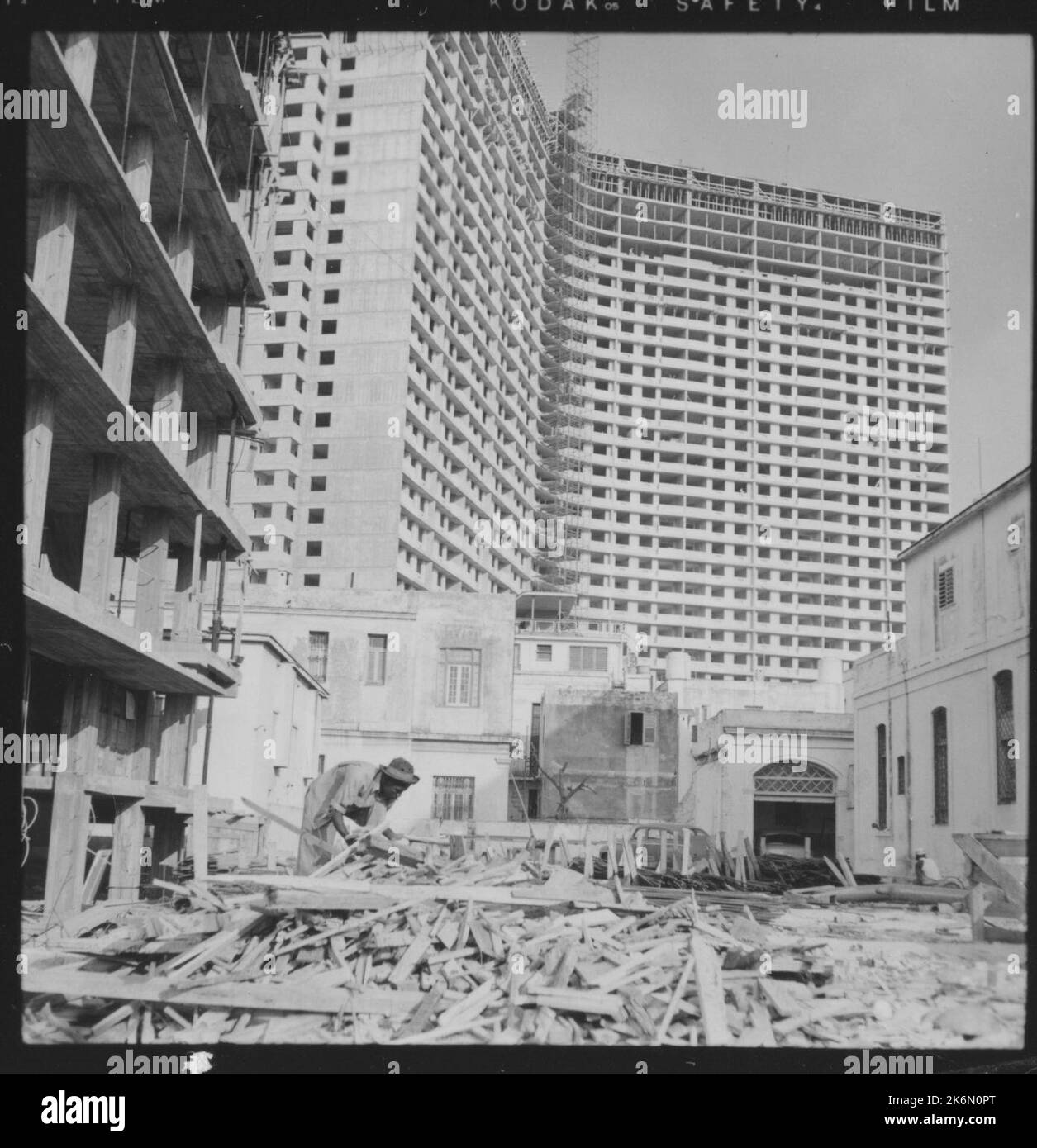 Havana - Chancery Office Building - 1956, fotografie degli Stati Uniti relative a ambasciate, consolati e altri edifici d'oltremare Foto Stock