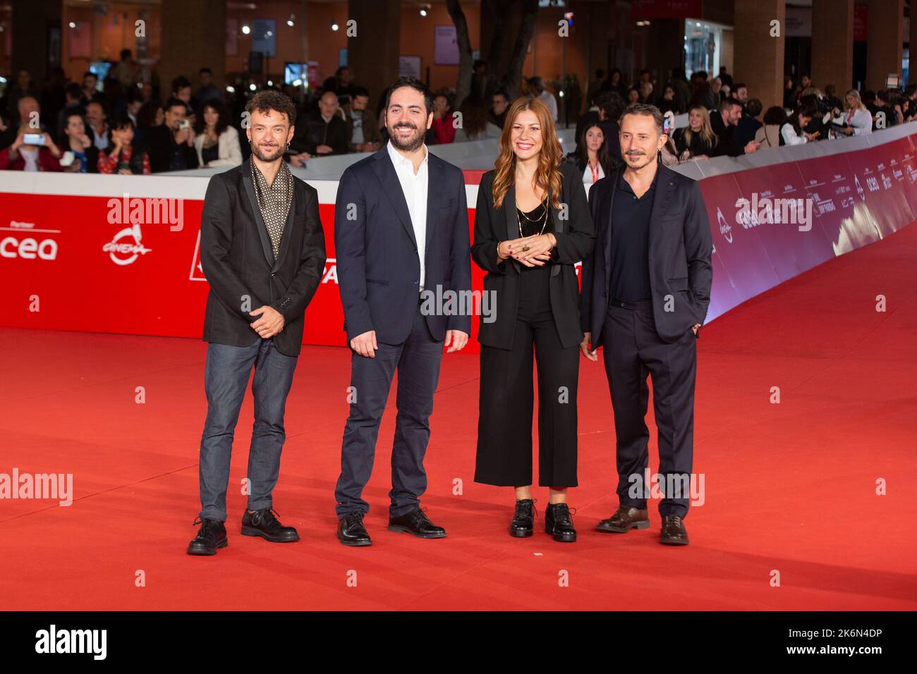 14 ottobre 2022, Roma, Roma, Italia: I registi italiani Matteo Rovere, Michele Alhaique, Enrico Maria Artale, Francesca Mazzoleni partecipano al tappeto rosso di ''Romulus II'' durante la seconda sera della diciassettesima edizione del Rome Film Fest (Credit Image: © Matteo Nardone/Pacific Press via ZUMA Press Wire) Foto Stock