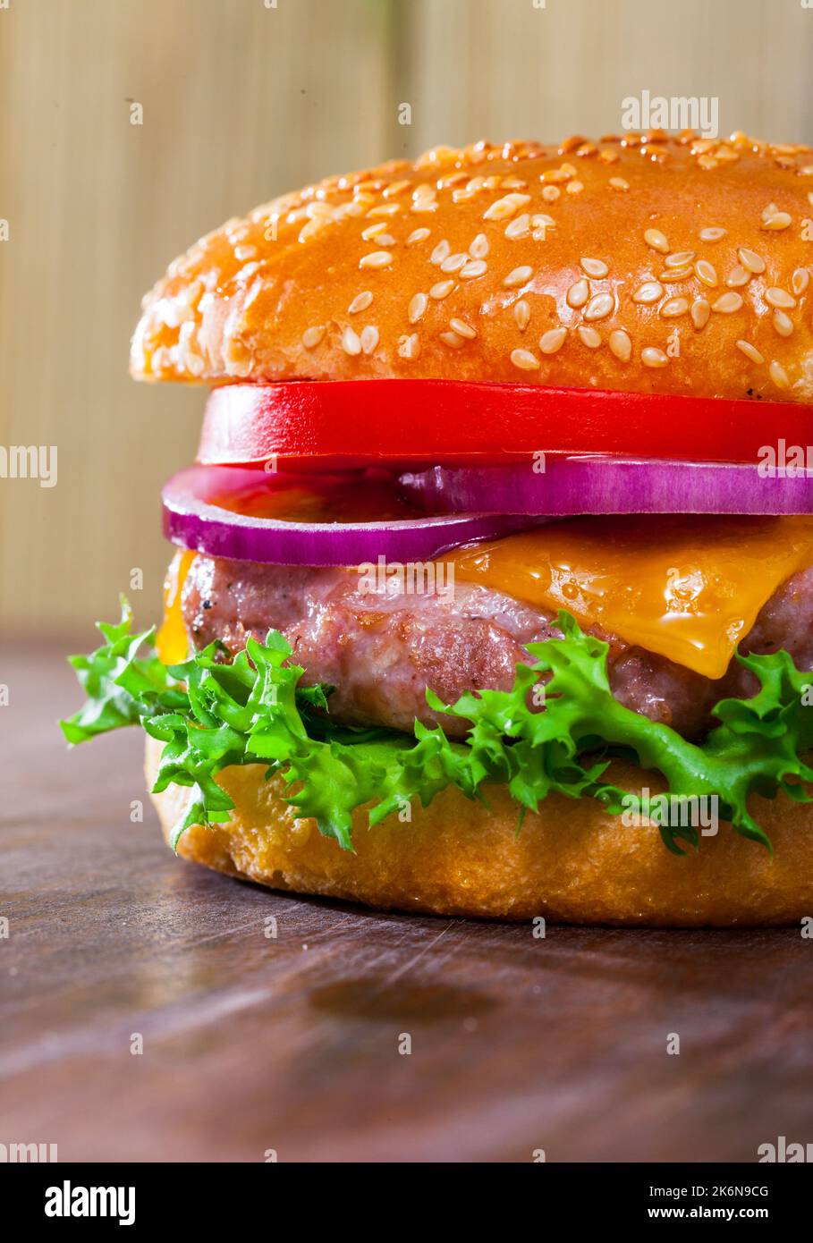 Cheeseburger classico fatto in casa Foto Stock