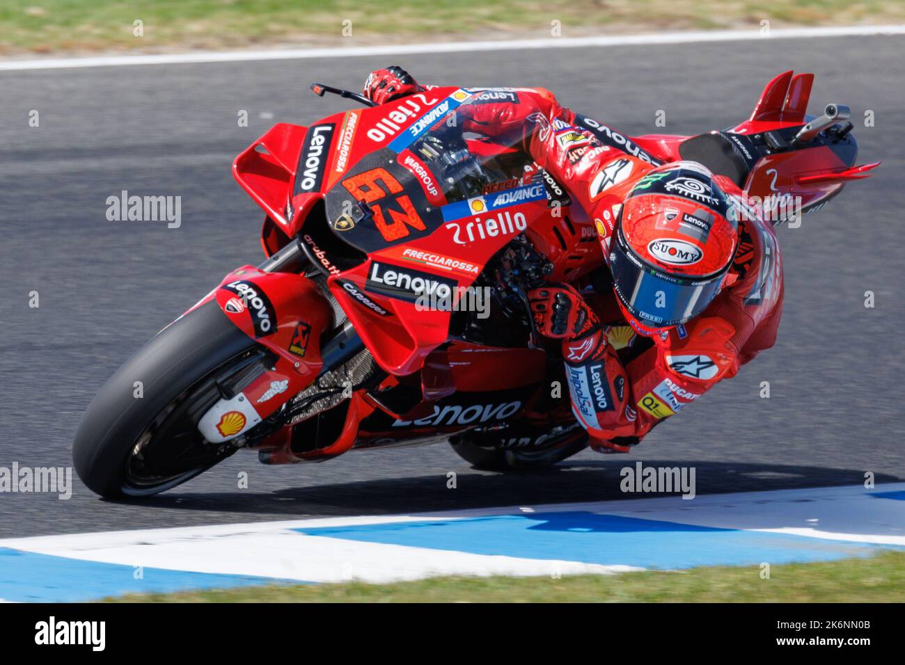 15 ottobre 2022: Francesco Bagnaia (ITA) sulla Ducati n.63 del Ducati Lenovo Team in giornata di qualificazione per il Gran Premio d'Australia di Animoca Brands 2022 al Phillip Island Grand Prix Circuit, Victoria, Australia. Sydney Low/Cal Sport Media Foto Stock