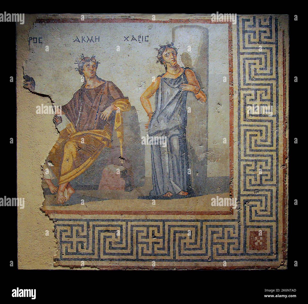 ''Mosaico sulla vita''. In questo mosaico di una casa romana in Libano Byblos, le tre qualità che la vita deve possedere sono unite: Eros (amore), Akme (qualità) e Charis (bellezza). Pietra, Byblos, 100-300 d.C. Foto Stock