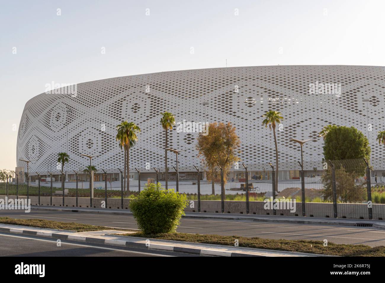 Al-Thumama Stadium è uno stadio di calcio a al Thumama, Qatar. Sarà una sede in tempo per la Coppa del mondo FIFA 2022 in Qatar. Foto Stock