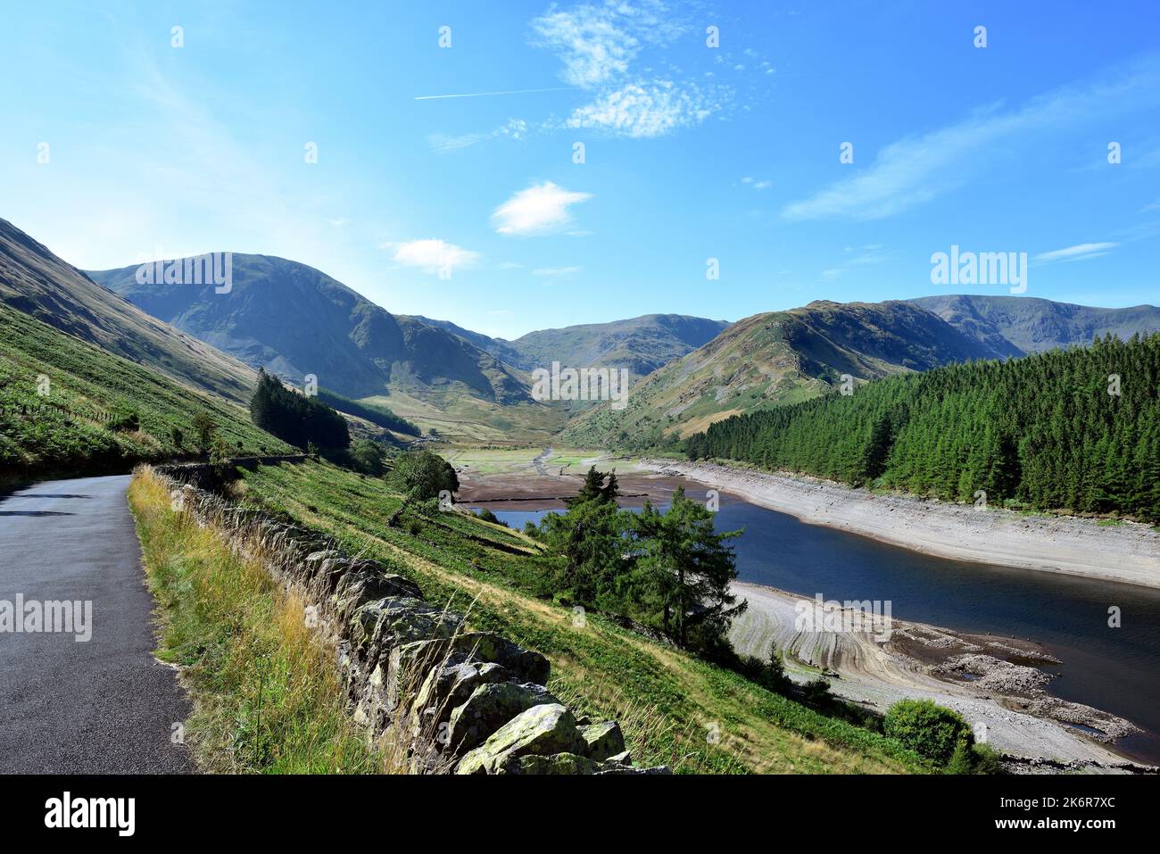 Acqua bassa e il Rigg di Haweswater Foto Stock