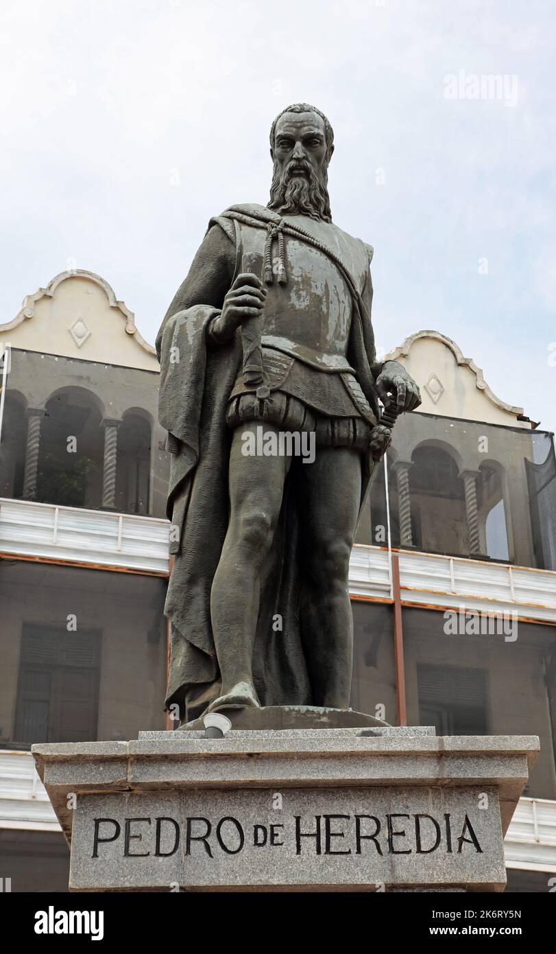 Statua del famoso conquistador Pedro de Heredia a Cartagena de Indias in Colombia Foto Stock
