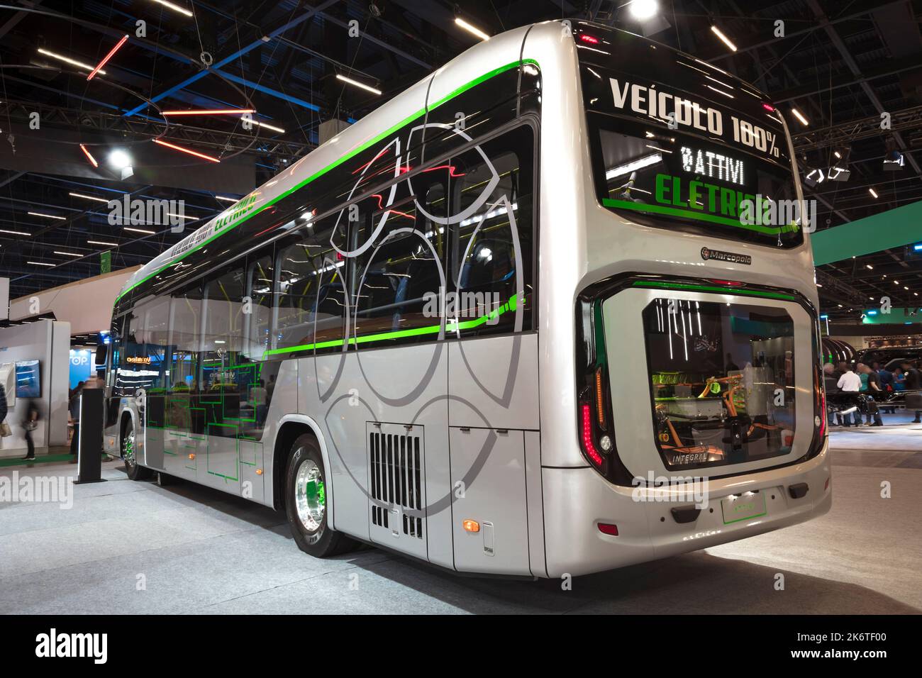 Veicolo elettrico Marcopolo Attivi Padron MP21 400BED in mostra al LAT.BUS 2022 show, che si svolge nella città di São Paolo. Foto Stock