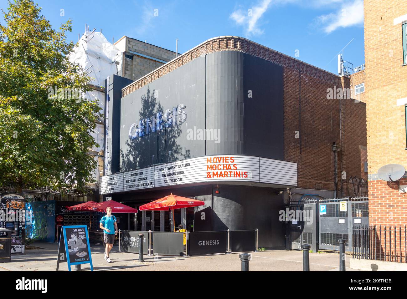 Genesis Cinema, Mile End Road, Bethnal Green, London Borough of Tower Hamlets, Greater London, Inghilterra, Regno Unito Foto Stock