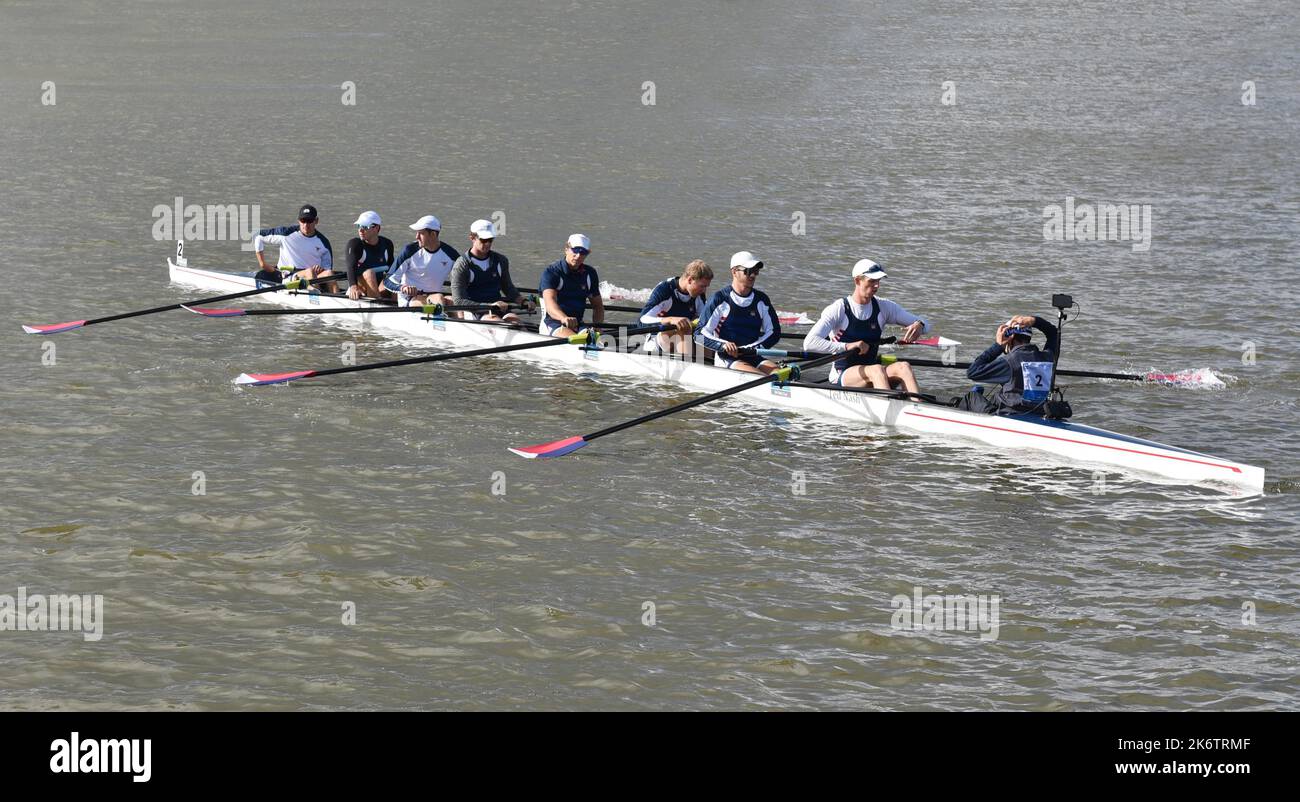 Rowing Eight, Rowing 8, USA National Team alla Canal Cup sul canale Kiel. Gara di canottaggio alla gara più dura del mondo tra Breiholz Foto Stock