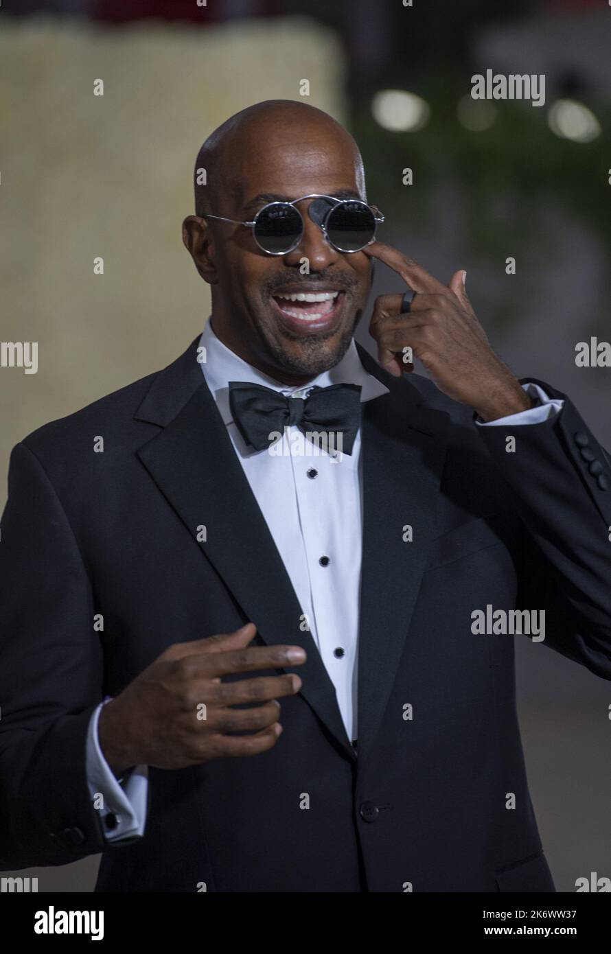 Los Angeles, Stati Uniti. 15th Ott 2022. Van Jones partecipa al secondo Gala annuale dell'Academy Museum presso l'Academy of Motion Pictures di Los Angeles sabato 15 ottobre 2022. Foto di Mike Goulding/UPI Credit: UPI/Alamy Live News Foto Stock