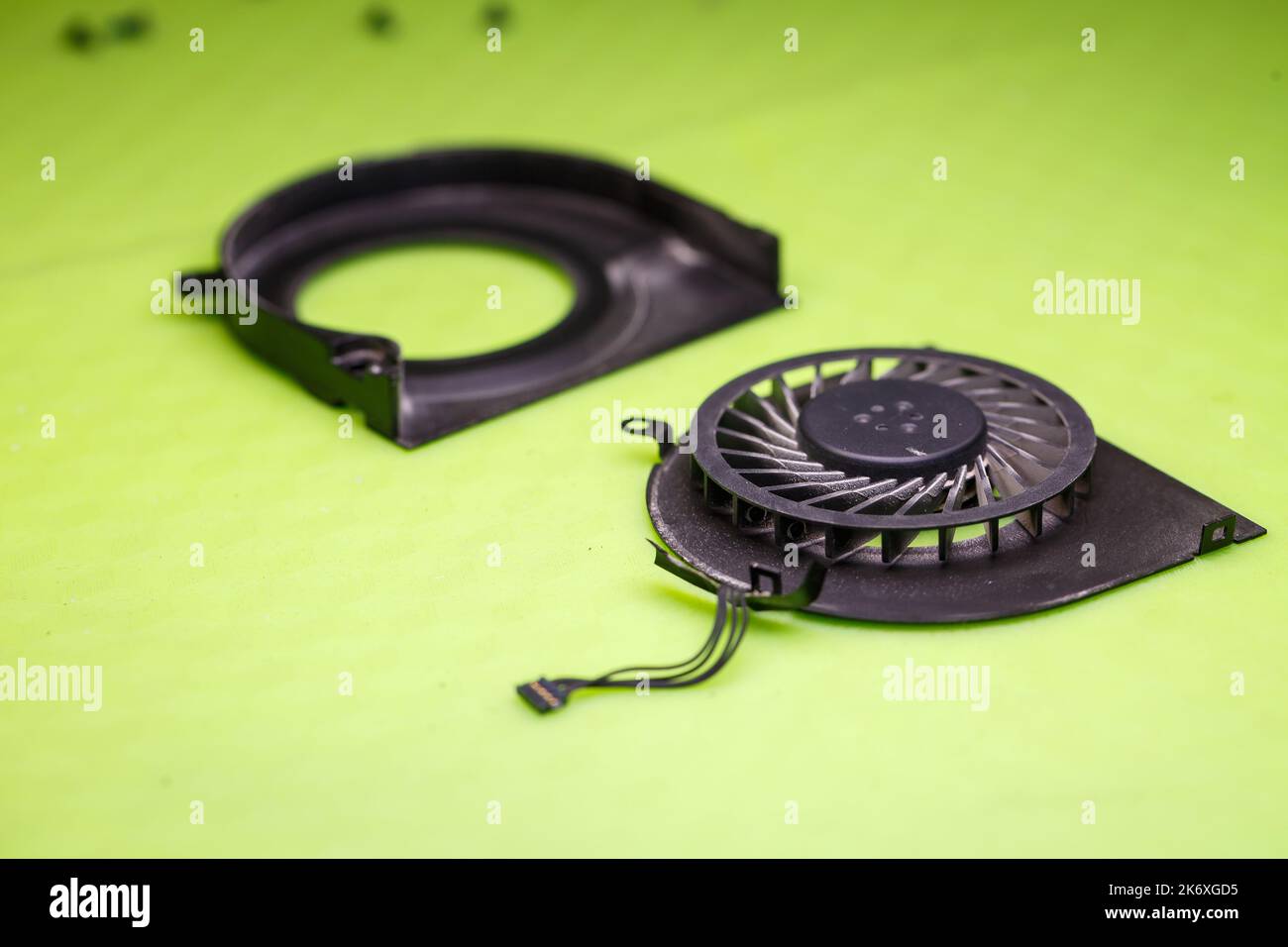 Dettaglio per il raffreddamento del notebook. Raffreddatore di raffreddamento del calcolatore. Parte di ricambio per laptop Foto Stock