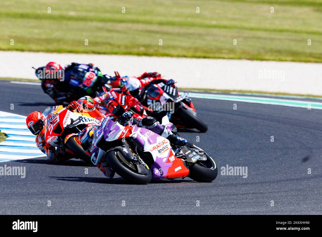 16th ottobre 2022 ; Phillip Island Grand Prix Circuit, Melbourne, Victoria, Australia: MotoGP d'Australia, giorno di gara: PRAMAC Racing rider Jorge Martin durante la gara Credit: Action Plus Sports Images/Alamy Live News Foto Stock