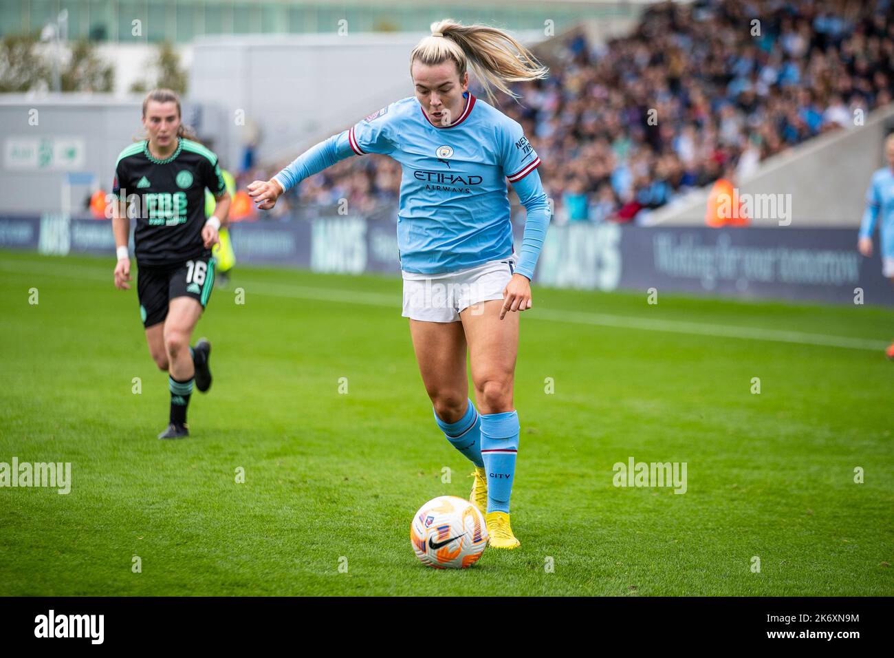 Manchester, Regno Unito. 15th ottobre 2022. Lauren Hemp di Manchester City in azione durante il Barclays fa Women's Super League match tra Manchester City e Leicester City all'Academy Stadium di Manchester, sabato 15th ottobre 2022. (Credit: Mike Morese | MI News) Credit: MI News & Sport /Alamy Live News Foto Stock