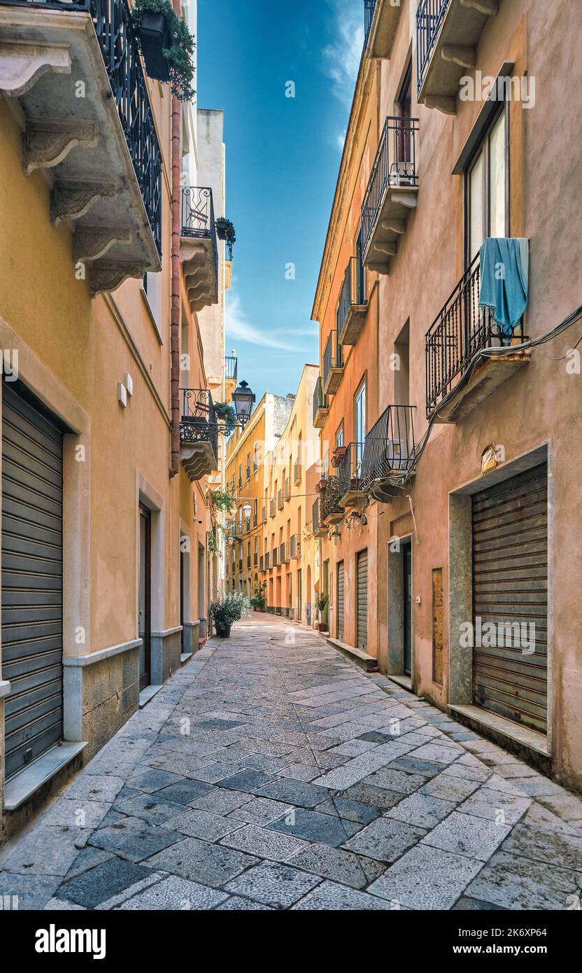 Trapani in Sicilia piccole strade ed edifici, Italia Foto Stock