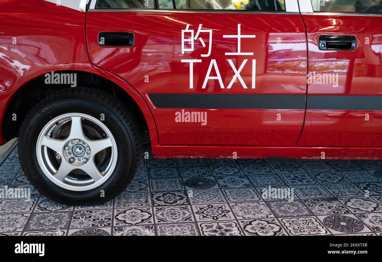 Kuala Lumpur, Malesia - Ottobre 12,2022 : Vista ravvicinata di un Taxi di Hong Kong. Foto Stock