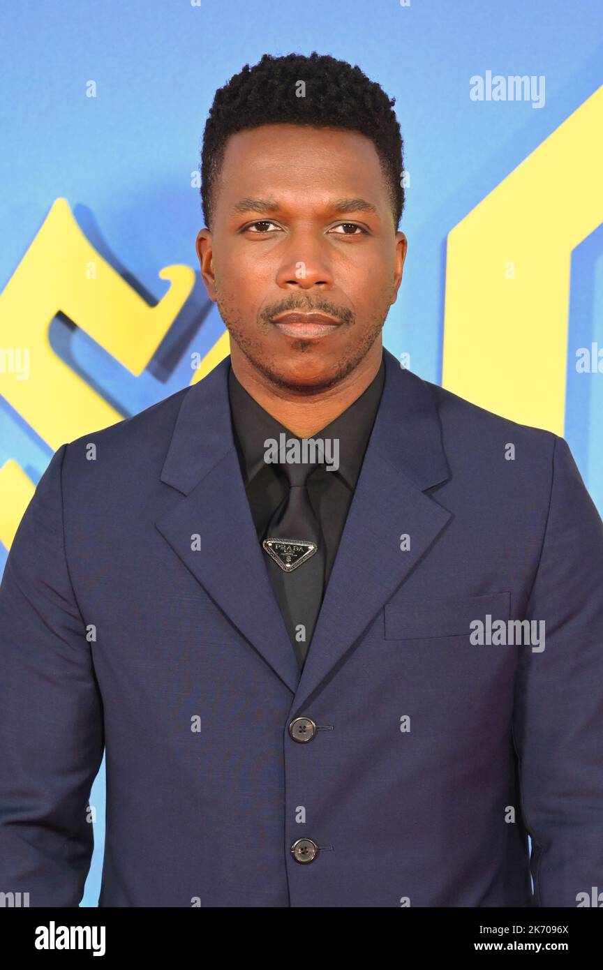 Londra, Regno Unito. 16th Ott 2022. Leslie Odom Jr arriva al Glass Onion: A Knives out Mystery - BFI London Film Festival, Closing Night Gala il 16 ottobre 2022, Londra, Regno Unito. Credit: Vedi li/Picture Capital/Alamy Live News Credit: Vedi li/Picture Capital/Alamy Live News Credit: Vedi li/Picture Capital/Alamy Live News Foto Stock