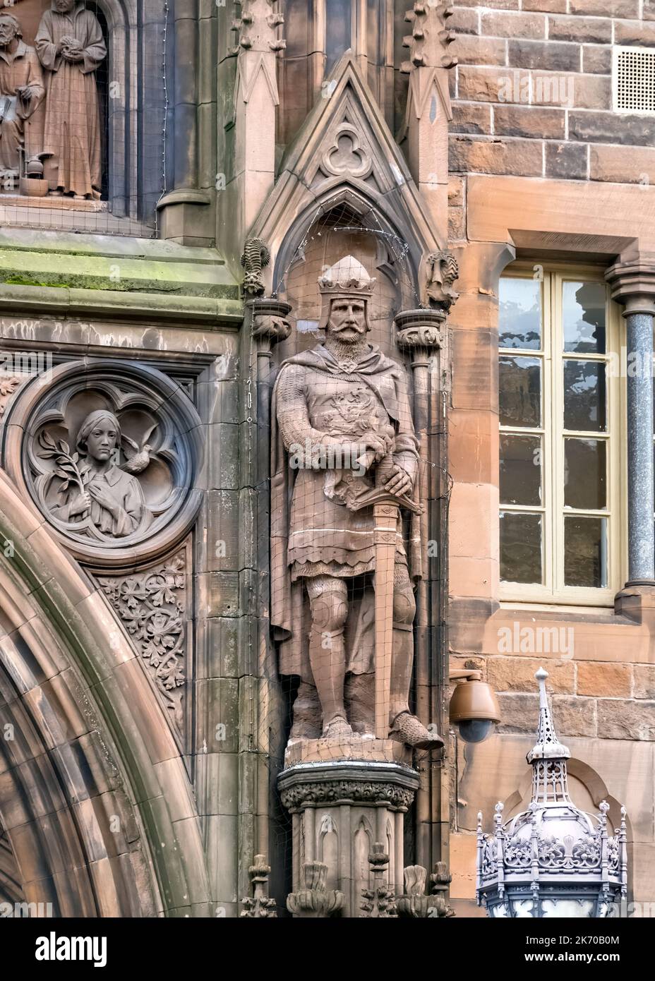 Statua di Robert the Bruce fuori dalla Scottish National Portrait Gallery, 1 Queen St, Edimburgo EH2 1JD Foto Stock