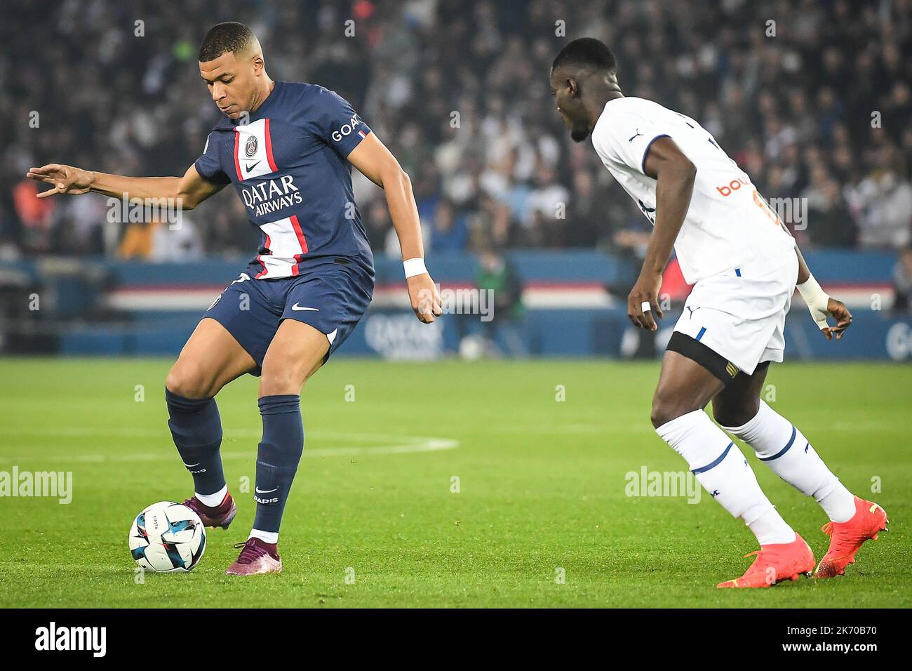 Parigi, Francia, Francia. 16th Ott 2022. Kylian MBAPPE di PSG durante la partita Ligue 1 tra Paris Saint-Germain (PSG) e Olympique de Marseille (OM) allo stadio Parc des Princes il 16 ottobre 2022 a Parigi, Francia. (Credit Image: © Matthieu Mirville/ZUMA Press Wire) Credit: ZUMA Press, Inc./Alamy Live News Foto Stock