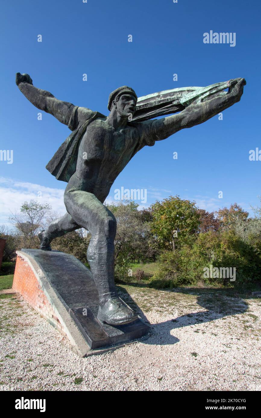 Repubblica dei Consigli Monumento Memento Park un museo all'aperto dedicato alle statue monumentali del periodo comunista ungherese, Budapest, Ungheria Foto Stock