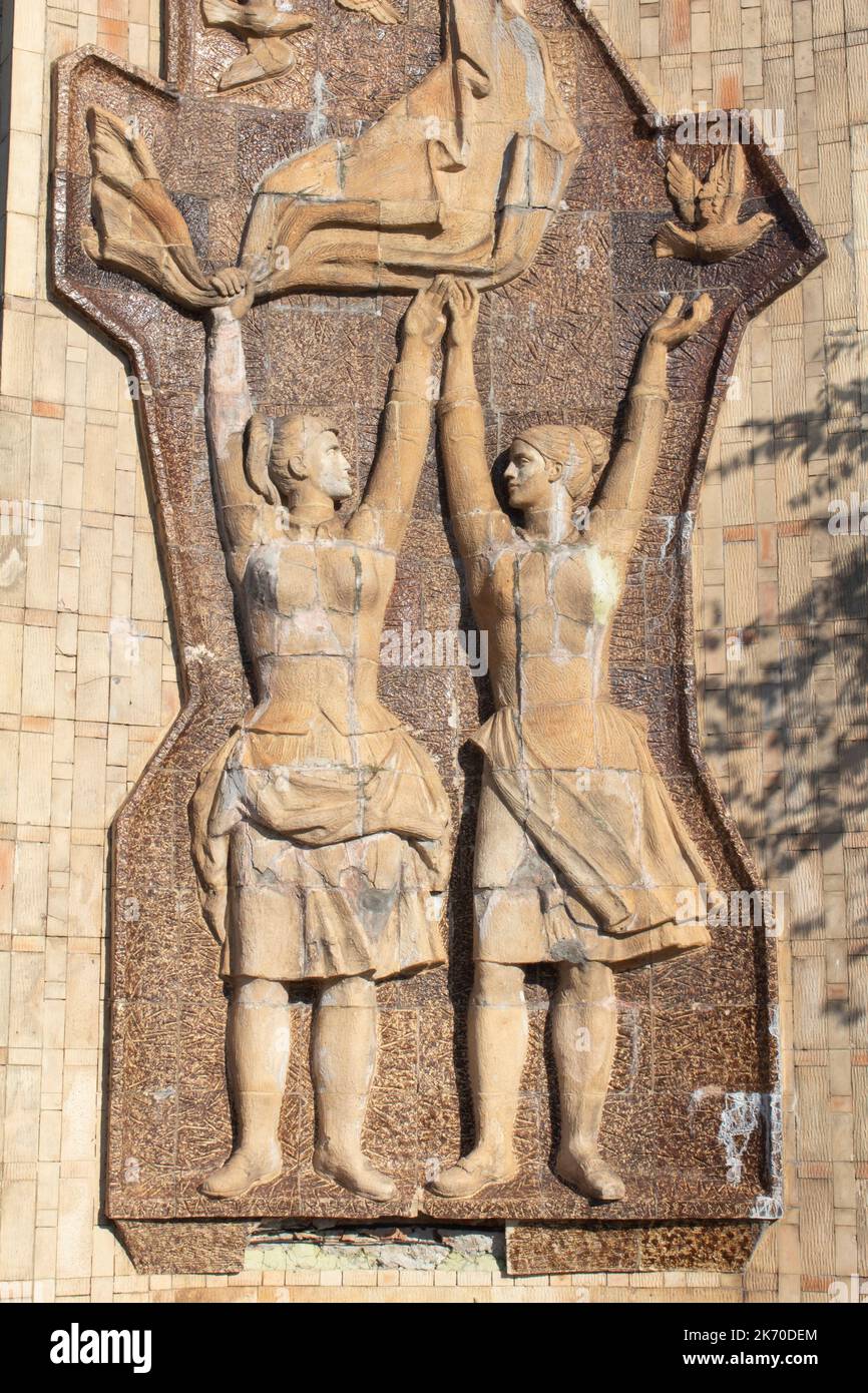 Memento Park un museo all'aperto dedicato a statue monumentali e placche scolpite del periodo comunista ungherese, Budapest, Ungheria, Foto Stock