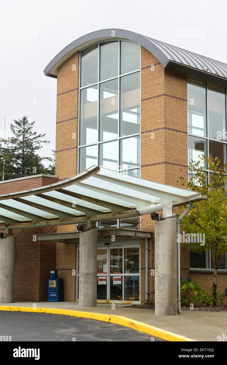 Ilwaco, WA, USA - 21 settembre 2022; ingresso all'Ocean Beach Hospital di Ilwaco, Washington Foto Stock