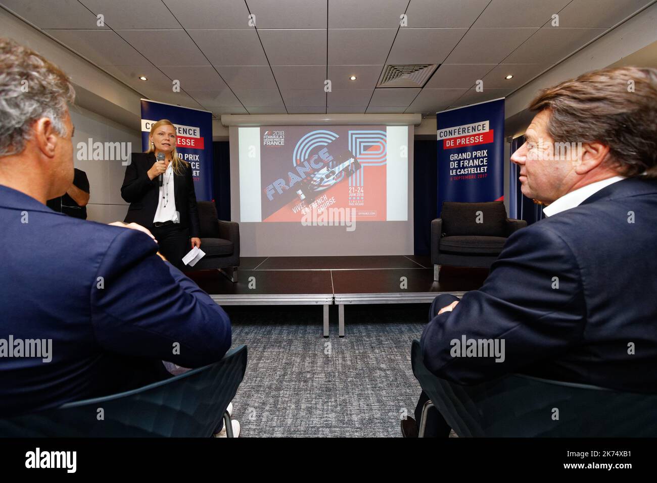 Présentation de la charte graphique du GP de France il pilota francese F1 Romain Grosjean interviene durante una conferenza stampa al circuito Paul Ricard di le Castellet il 6 settembre 2017, durante la presentazione del logo per il Gran Premio di Formula 1 2018. Foto Stock