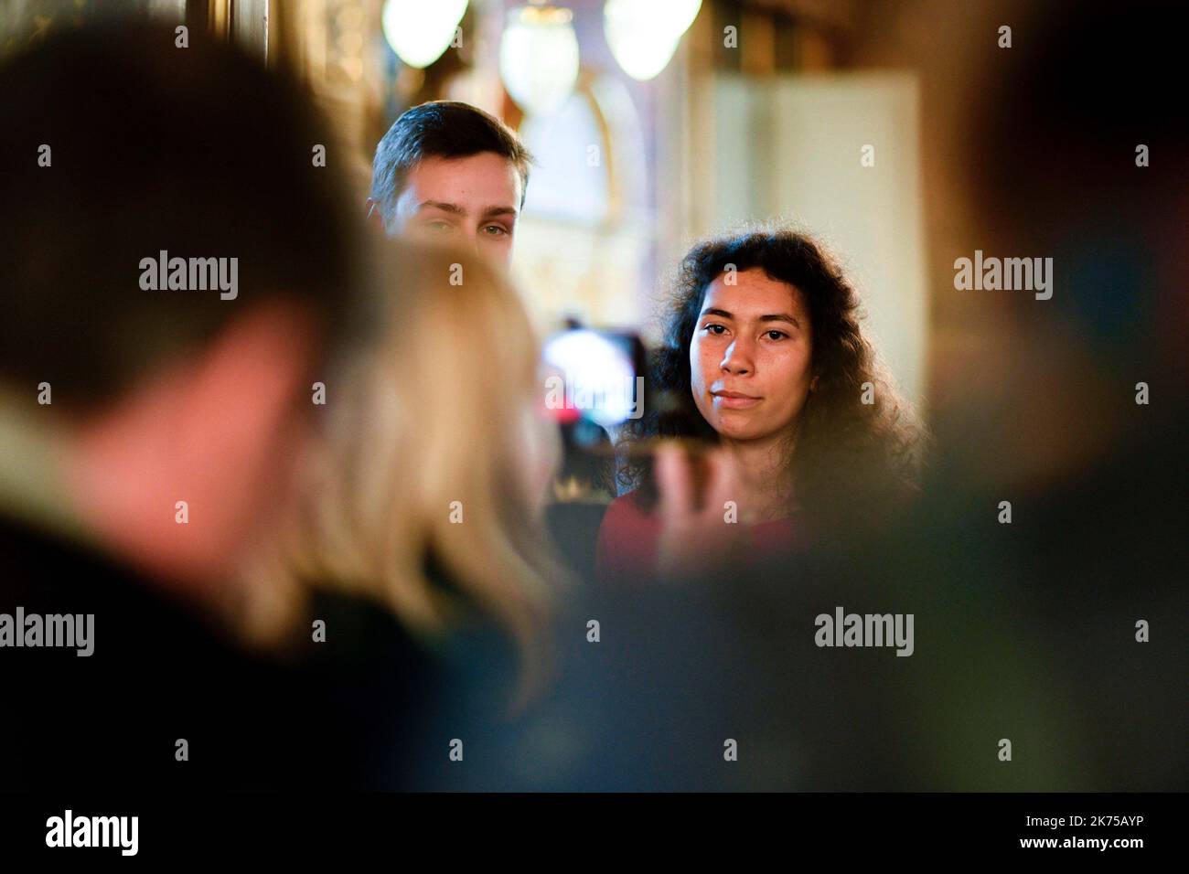 Orleans, Francia, feb 19th 2018. La città francese di Orleans ha per la prima volta nominato un adolescente di razza mista per giocare l'eroina popolare Joan of Arc per feste annuali, inducendo un torrente di abusi razzisti da parte di utenti di social media di estrema destra. Foto Stock