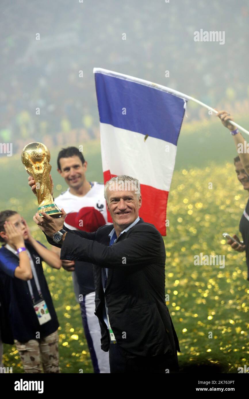 Finale de la coupé du Monde de football Russie 2018 au stade Loujniki à Moscou. 15/07/2018. Francia - Croatie Didier Deschamps la scuderia francese, campione del mondo dopo aver sconfitto la Croazia in finale Foto Stock