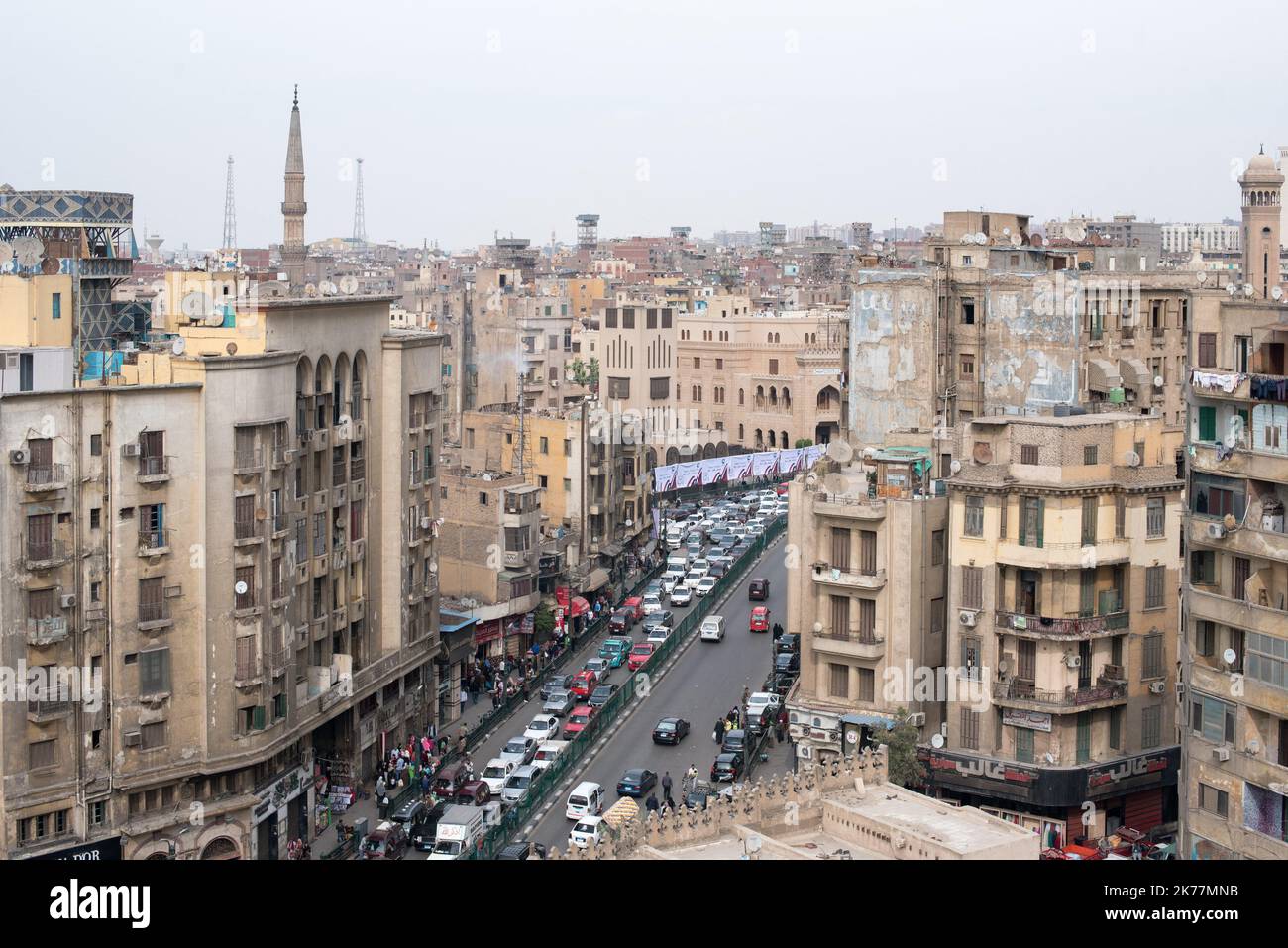 / 05/04/2019 - Egitto / Cairo - Vista sul centro della città del Cairo, una delle città più densamente popolate del mondo e una delle più inquinate. Foto Stock