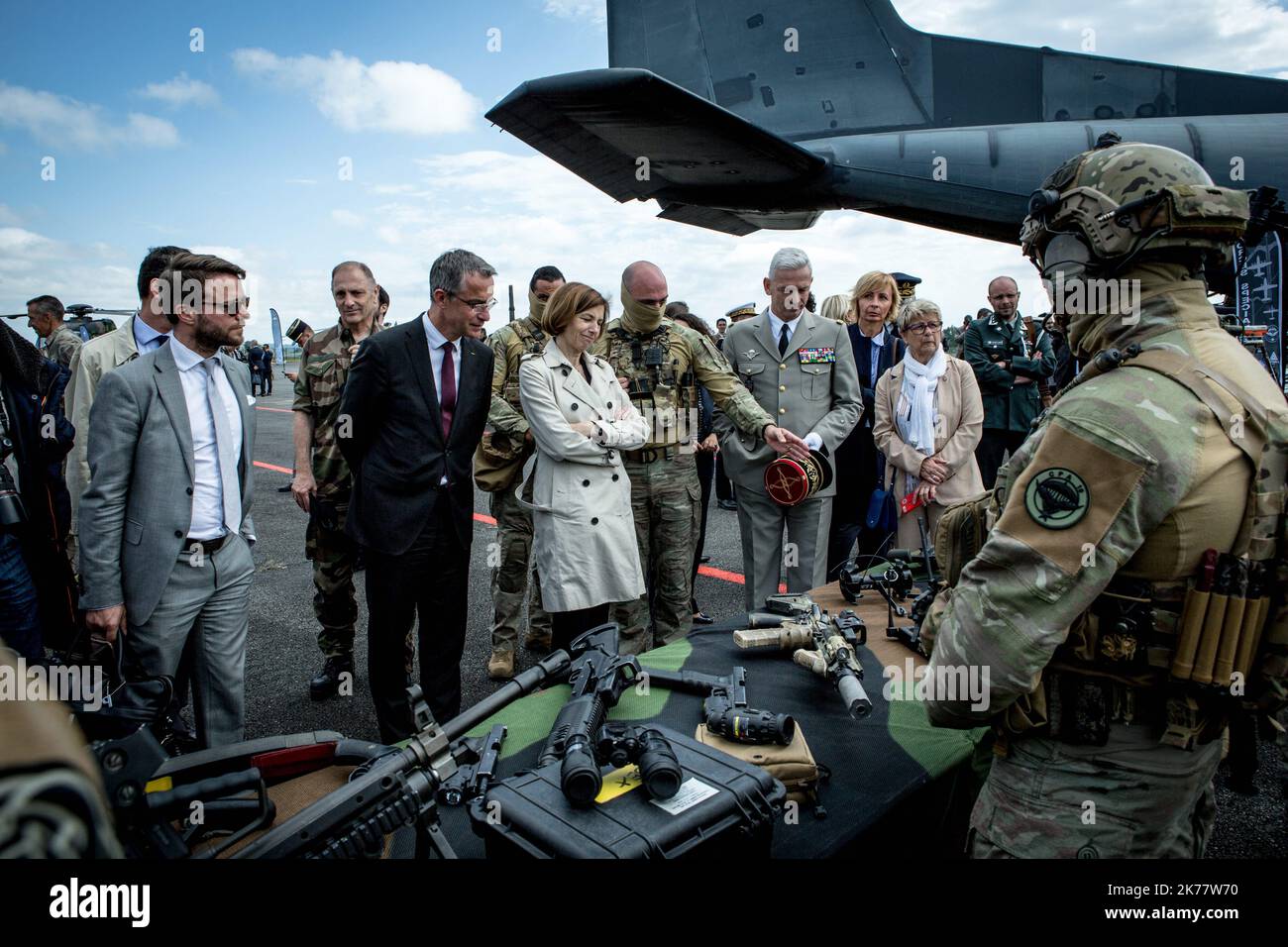 Florence Parly, Ministro delle forze Armate, a Pau (Pirenei Atlantici) nel quadro di una visita sul coinvolgimento del Ministero delle forze Armate nella lotta contro il terrorismo. 5th Combat Helicopter Regiment (5th RHC), Foto Stock