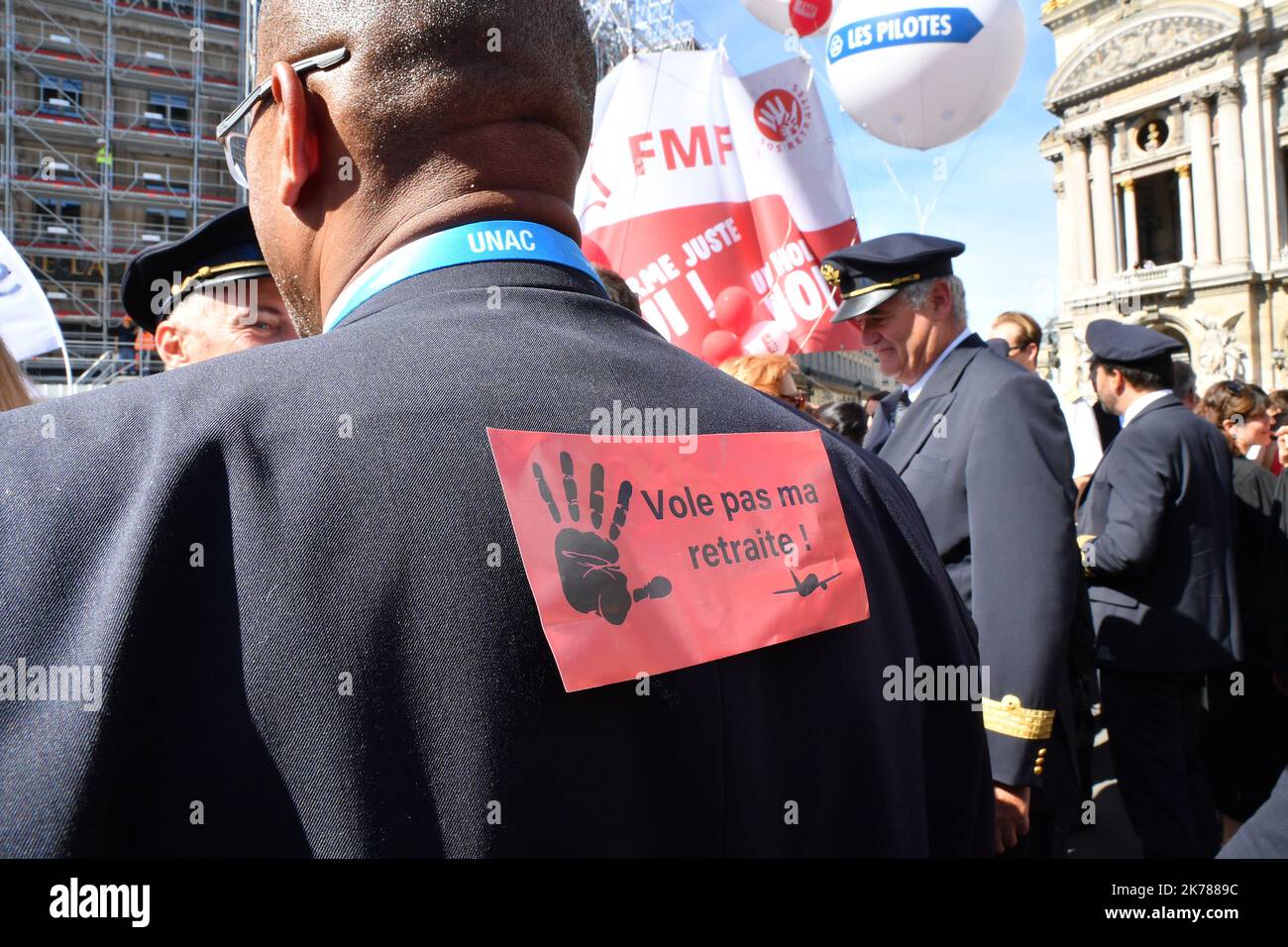 16/09/2019 - Francia / Ile-de-France (regione) / Parigi - avvocati andare per strada in compagnia di altre professioni per una 'mobilitazione senza precedenti' contro la riforma delle pensioni. Foto Stock