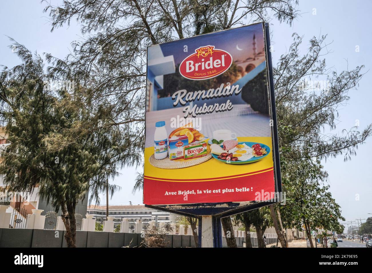 Senegal / Dakar / Dakar - Pubblicità di prodotti di consumo per il mese di Ramadan. Foto Stock