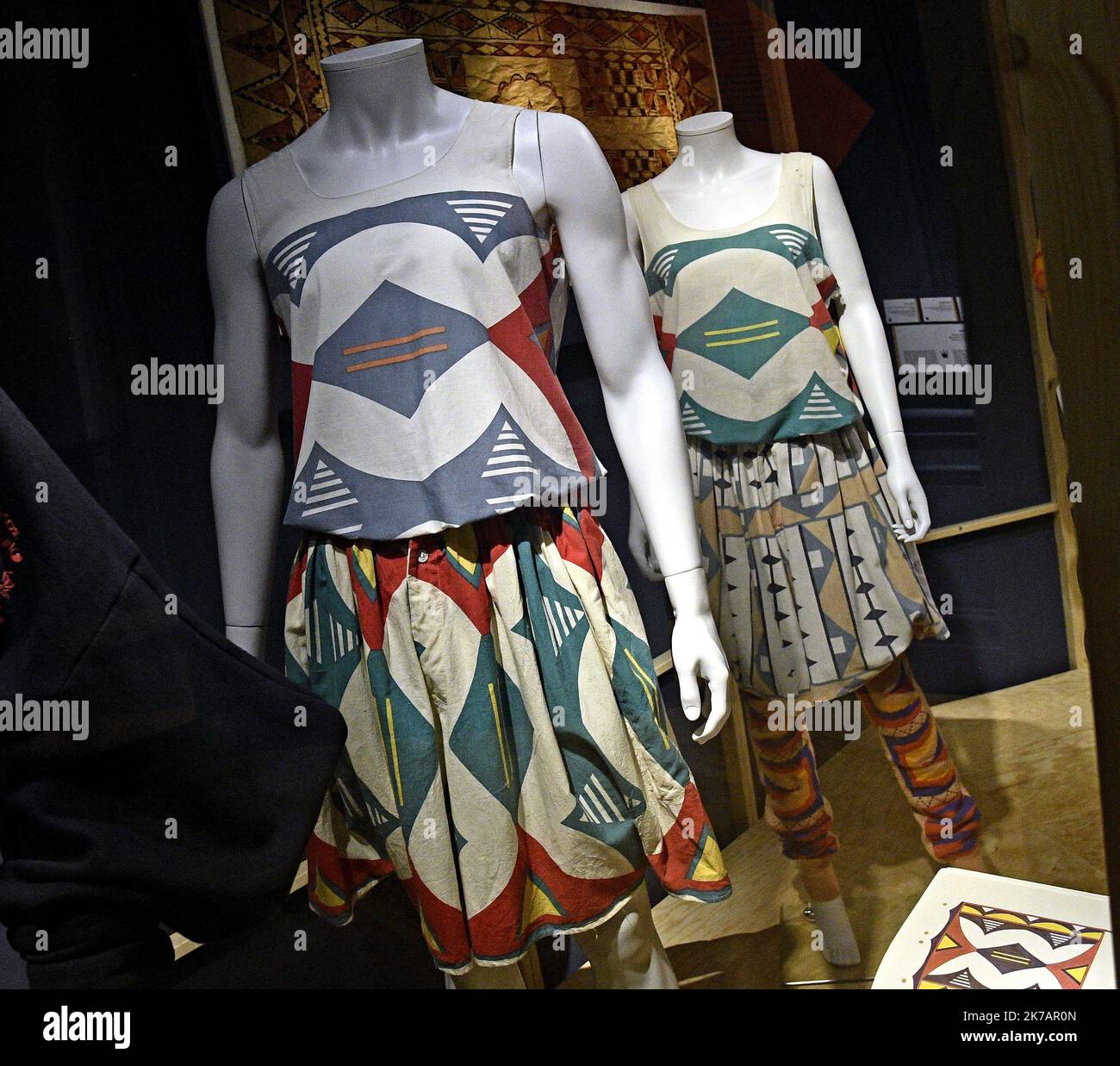 ©PHOTOPQR/LE PROGRES/Stéphane GUIOCHON - Lione 2e Arrondissement 08/09/2020 - Expo Vivienne Westwood - A Lione au musée des tissus Expo Vivienne Westwood - dal 10 settembre al 17 gennaio 2021 il Museo del tessile ospiterà una grandiosa mostra dedicata al designer britannico Vivienne Westwood. Foto Stock