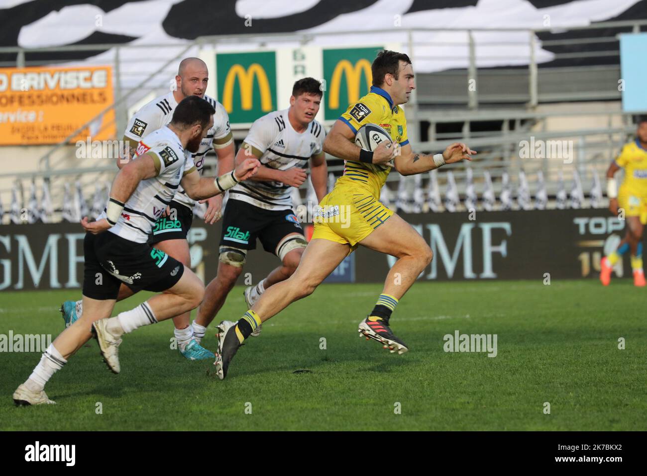 Thierry LARRET/Maxppp. Rugby TOP 14 : CA Brive Correze Limousin vs ASM Clermont Auvergne, Stade Amedee-Domenech, Brive la Gaillarde, (23) le 31 ottobre 2020. Foto Stock