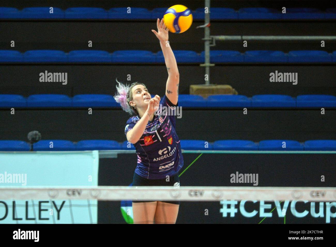 ©PHOTOPQR/LE MIDI LIBRE/Michael Esdourrubailh ; MONTPELLIER ; 23/02/2021 ; PHOTO PQR/MIDI LIBRE/MICHAEL ESDOURRUBAILH/ HERAULT BEZIERS VOLLEY COUPE D EUROPE BEZIERS GALATASARAY - BEZIERS Angels vs Galatasaray HDI ISTANBUL - CEV-Volley Cup 2021 Semifinali femminili Foto Stock