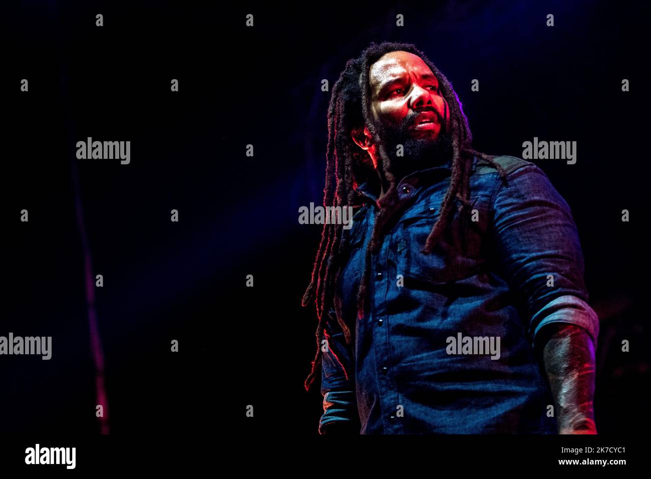 ©Michael Bunel / le Pictorium/MAXPPP - Michael Bunel / le Pictorium - 07/08/2017 - France / Bordeaux - Ky-mani Marley est un chanteur de reggae ne le 26 fevrier 1976 a Falmouth, en Jamaique. Fils de Bob Marley et d'Anita Belnavis, Championne de tennis de table, son prenom, Ky-mani, signifie en Afrique de l'Est, « voyageur aventureux ». 7 aout 2017. Bordeaux, Francia. / 07/08/2017 - Francia / Bordeaux (città) - Ky-mani Marley è un cantante reggae nato il 26 febbraio 1976 a Falmouth, Giamaica. Figlio di Bob Marley e campione di tennis da tavolo Anita Belnavis, il suo nome, Ky-mani, significa 'viaggio avventuroso Foto Stock